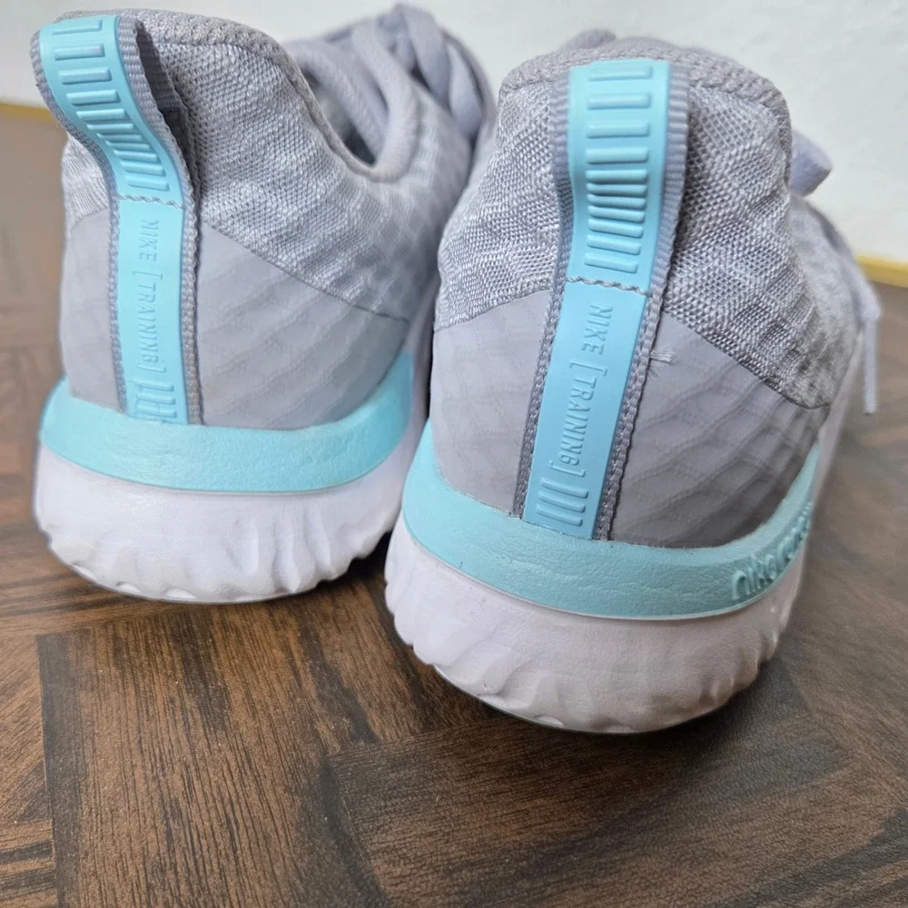 Nike Renew In-Season TR 9 Gray & Blue Womens size 7 Sneaker Running shoe‎